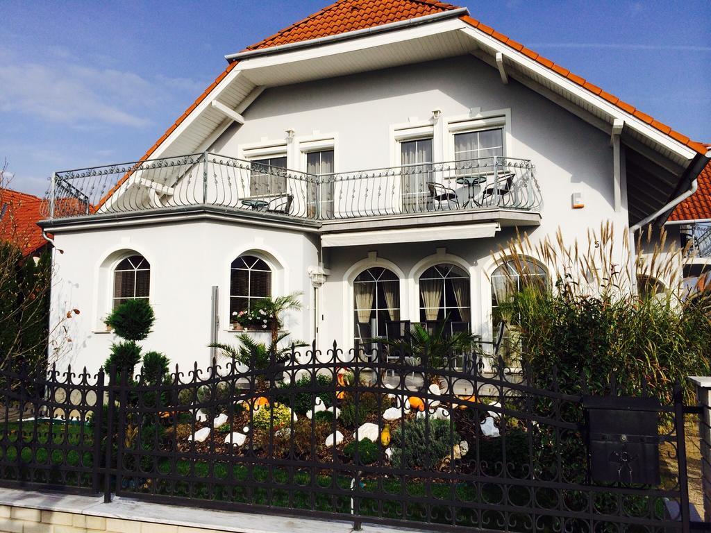 Judit Vendégház Bük Exterior foto